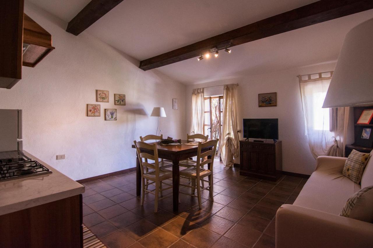 Tenuta Col Di Sasso Scarlino Bagian luar foto
